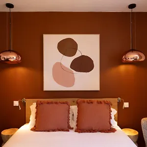 Barnea Hotell
